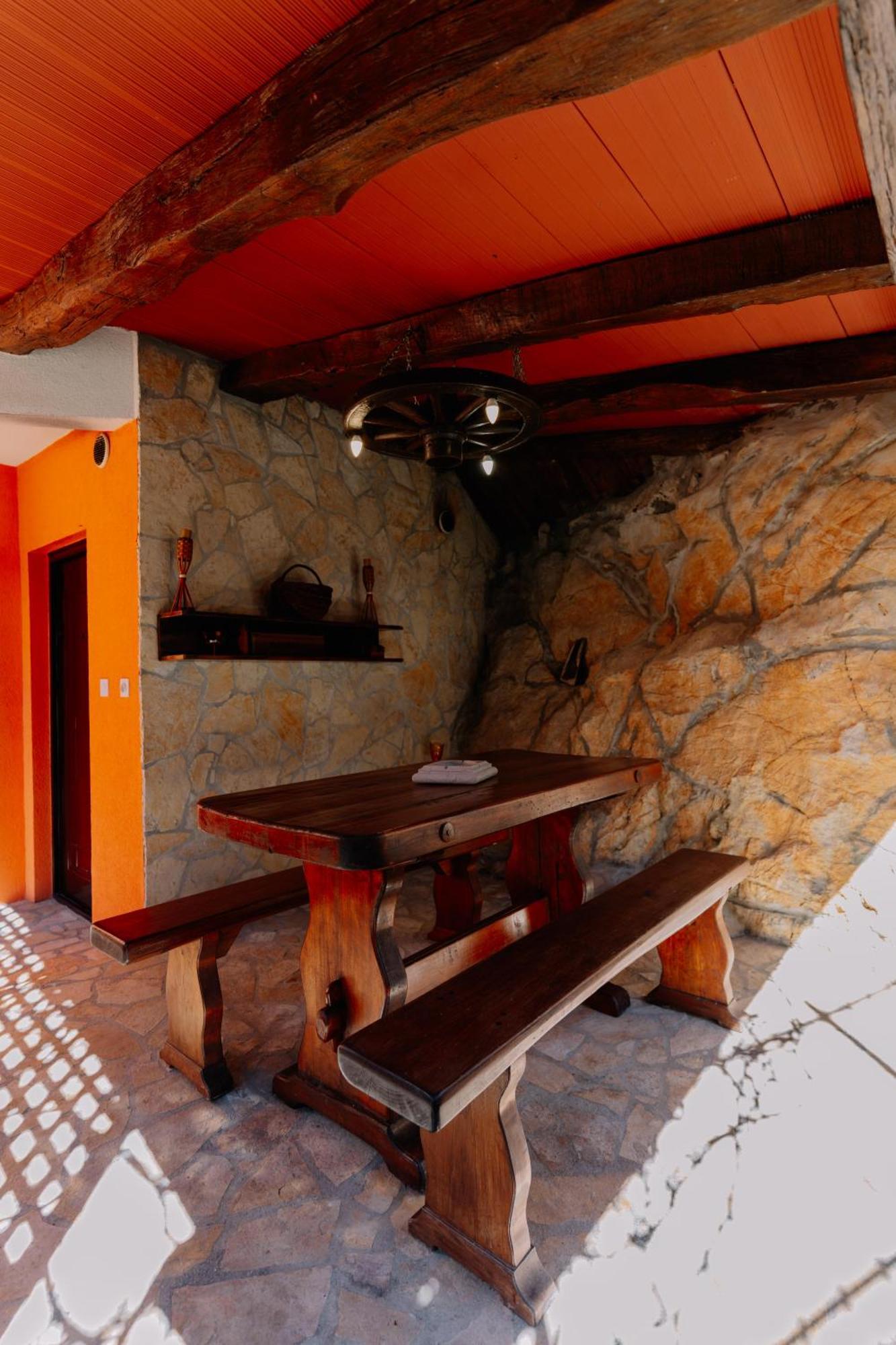 הוילה Roč Casa Luana מראה חיצוני תמונה